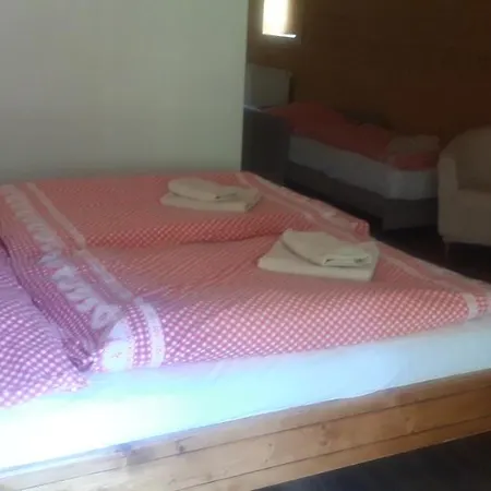 Rekreacny Dom - Pod Lampasom Chalet Terchová