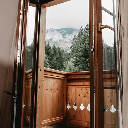 Rekreacny Dom - Chata Pod Lampasom Chalet Terchova